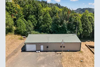 98654 Culbertson Ln, Coquille, OR 97423 - Photo 34