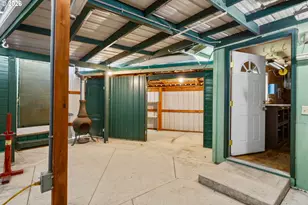 550 S State St, Sutherlin, OR 97479 - Photo 18