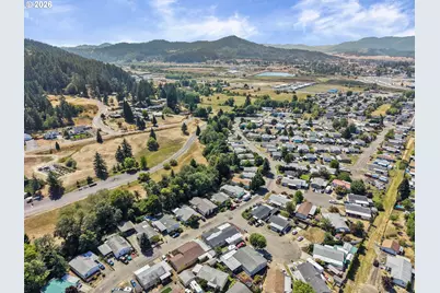 550 S State St #91, Sutherlin, OR 97479 - Photo 26