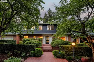 1537 S Aventine Ct, Portland, OR 97219 - Photo 4