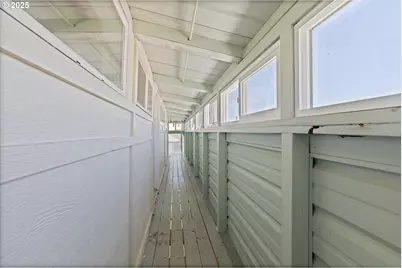 2915 NE Marine Dr #A-20, Portland, OR 97211 - Photo 22