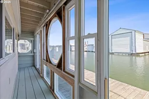 2915 NE Marine Dr, Portland, OR 97211 - Photo 4