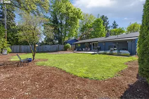 12865 SW Faircrest St, Portland, OR 97225 - Photo 36