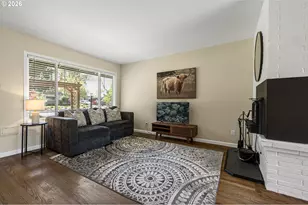 12865 SW Faircrest St, Portland, OR 97225 - Photo 8