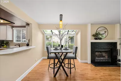 1922 Lake Isle Dr, Eugene, OR 97401 - Photo 12