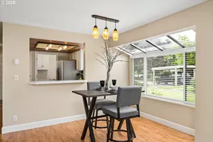 1922 Lake Isle Dr, Eugene, OR 97401 - Photo 10