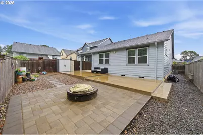 393 NW Denton Ave, Dallas, OR 97338 - Photo 32