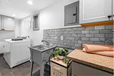 6959 N Denver Ave, Portland, OR 97217 - Photo 26