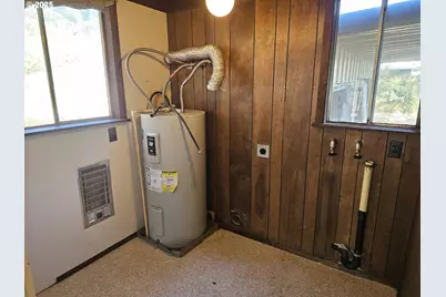4601 Arago St, Florence, OR 97439 - Photo 18