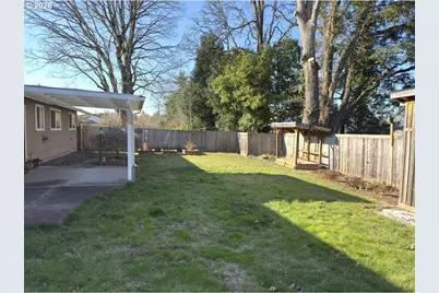 1745 NW 7th Pl, Gresham, OR 97030 - Photo 22