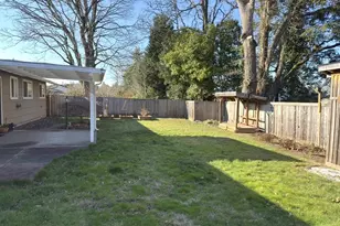 1745 NW 7th Pl, Gresham, OR 97030 - Photo 22