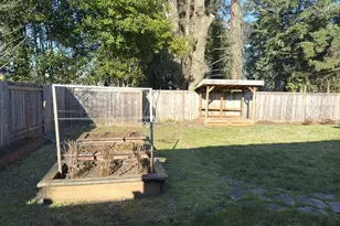 1745 NW 7th Pl, Gresham, OR 97030 - Photo 24