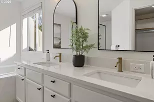 31530 SW Village Green Ct, Wilsonville, OR 97070 - Photo 22