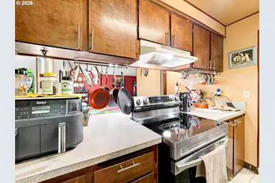 726 SE Rene Ave, Gresham, OR 97080 - Photo 8