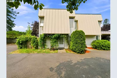 726 SE Rene Ave, Gresham, OR 97080 - Photo 2