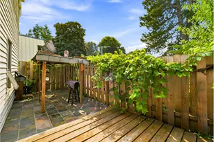 726 SE Rene Ave, Gresham, OR 97080 - Photo 16