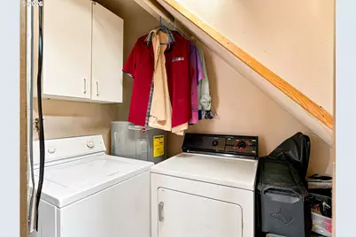 726 SE Rene Ave, Gresham, OR 97080 - Photo 8