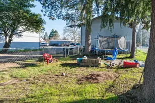 420 N 13th Ave, Cornelius, OR 97113 - Photo 6