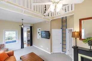 160 W Exeter St, Gladstone, OR 97027 - Photo 12