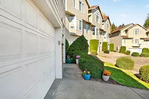 733 NW Meadow Ridge Ln, Camas, WA 98607 - Photo 34