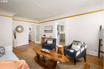 7626 SE 20th Ave, Portland, OR 97202 - Photo 8