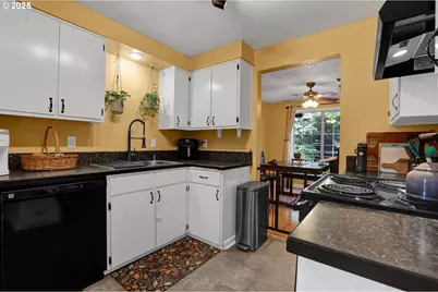 1210 E 38th Ave, Eugene, OR 97405 - Photo 34