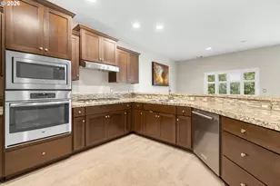 6143 NE Sherborne St, Hillsboro, OR 97124 - Photo 8