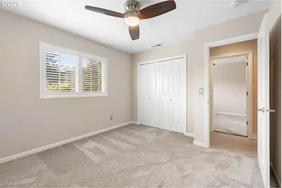 6143 NE Sherborne St, Hillsboro, OR 97124 - Photo 38