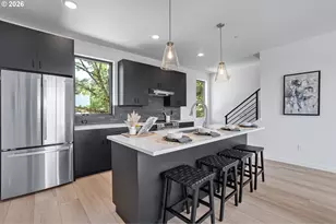 7308 SW 13th Dr, Portland, OR 97239 - Photo 12