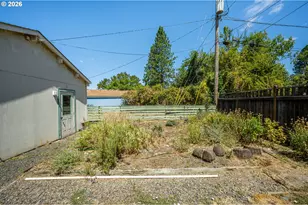 2161 Hilyard St, Eugene, OR 97405 - Photo 30