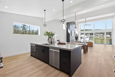 3490 Southview Dr, Eugene, OR 97405 - Photo 16