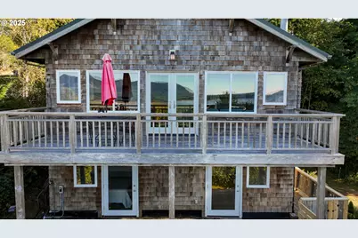 333 Vosburg St, Wheeler, OR 97147 - Photo 4