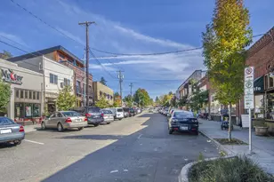 7737 SW 42nd Ave, Portland, OR 97219 - Photo 42