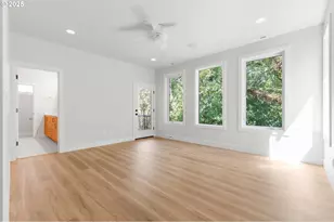 7737 SW 42nd Ave, Portland, OR 97219 - Photo 28