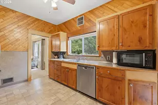 5620 SE Aldercrest Rd, Milwaukie, OR 97222 - Photo 12
