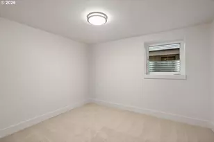 1408 NE Sumner St, Portland, OR 97211 - Photo 28