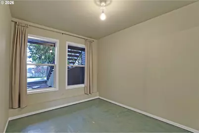 7635 S Hood Ave, Portland, OR 97219 - Photo 26