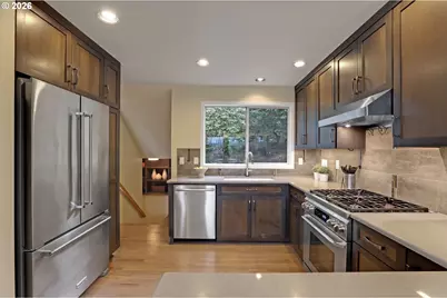 7635 S Hood Ave, Portland, OR 97219 - Photo 12