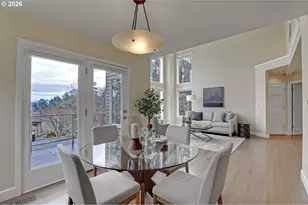 7635 S Hood Ave, Portland, OR 97219 - Photo 8