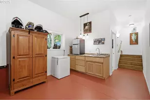 76566 Davis Rd, Oakridge, OR 97463 - Photo 30