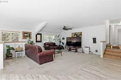 76566 Davis Rd, Oakridge, OR 97463 - Photo 10