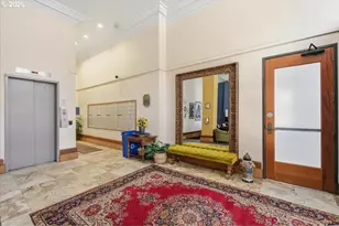 1005 SW Park Ave, Portland, OR 97205 - Photo 8