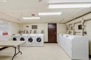 1005 SW Park Ave, Portland, OR 97205 - Photo 30