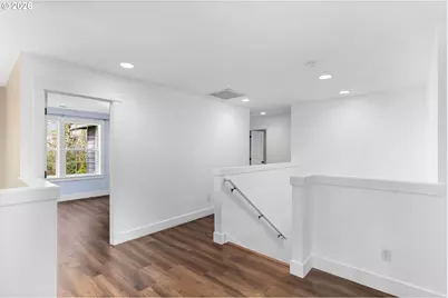 11530 SW 61st Ave, Portland, OR 97219 - Photo 24