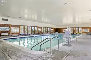 2101 Country Club Ct, Woodburn, OR 97071 - Photo 32