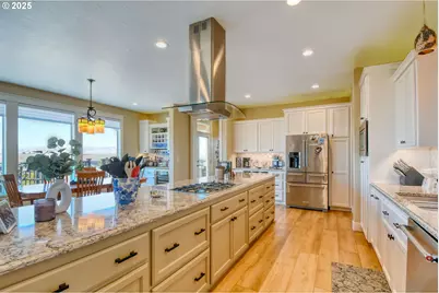 70349 Lakeside Rd, Pendleton, OR 97801 - Photo 10