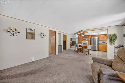 1111 Pioneer Rd, Dallas, OR 97338 - Photo 8