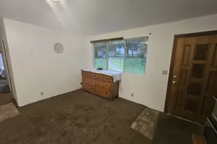 467 Slide Creek Rd, Myrtle Creek, OR 97457 - Photo 8