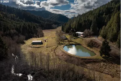 467 Slide Creek Rd, Myrtle Creek, OR 97457 - Photo 38