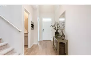 9394 SE Crystal Rose St, Happy Valley, OR 97086 - Photo 2